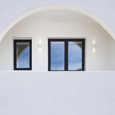 George & Joanna Santorini Appartement *