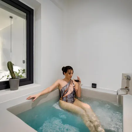 Apartment George & Joanna Santorini