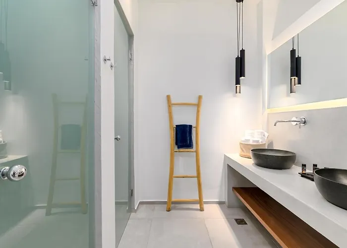 George & Joanna Santorini