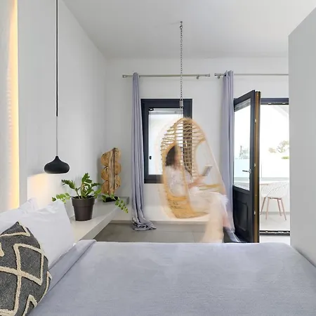 George & Joanna Santorini