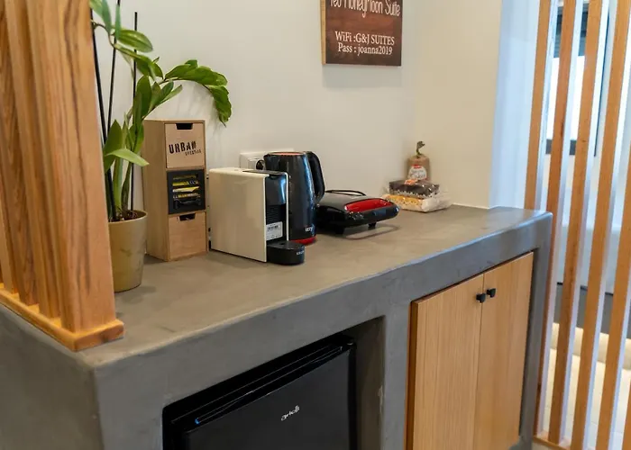 George & Joanna Santorini *